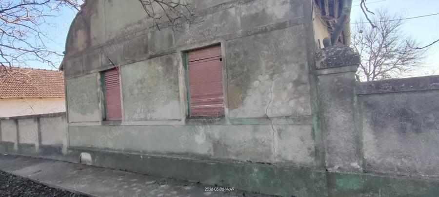 Casa Padureni de vanzare - 1