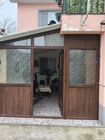 Vand casa in Navodari in cartierul de vile - 5