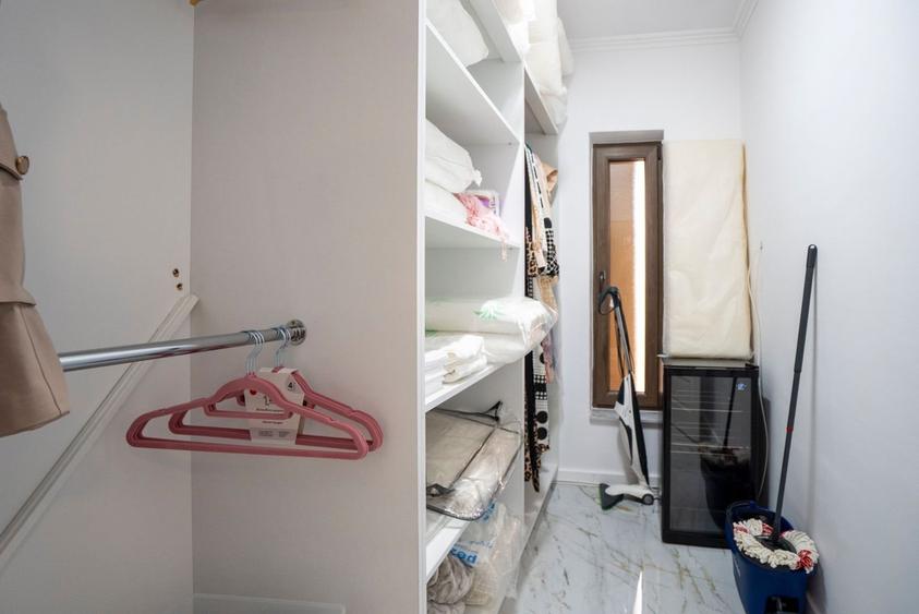 Casa lux Santandrei 3 dormitoare 2 bai 2 terase 2 bucatarii - 14