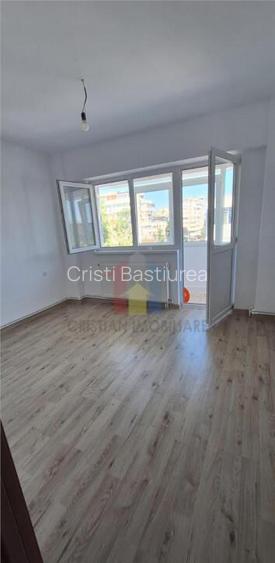 VEZI VIDEO! LIBER! Apartament 2 cam confort 1 Decomandat Buz