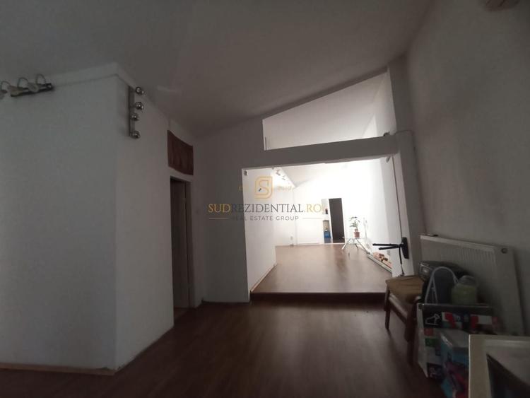 Casa spatioasa cu 7 camere, zona Bd. Brancoveanu, acces facil metrou - 15
