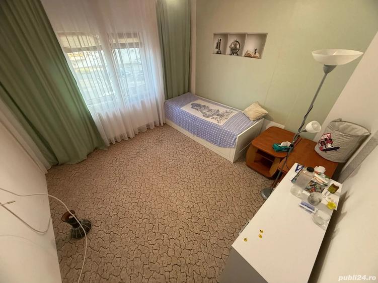 Apartament 3 camere de vanzare in Mangalia, Rozelor, 200m de plaja - 2