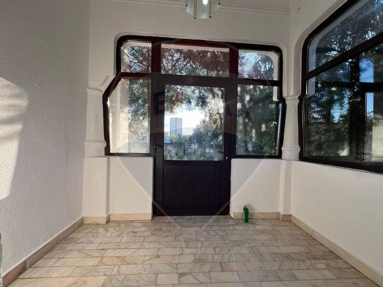 Vila de inchiriat,  potrivita birouri, zona Gara. - 15