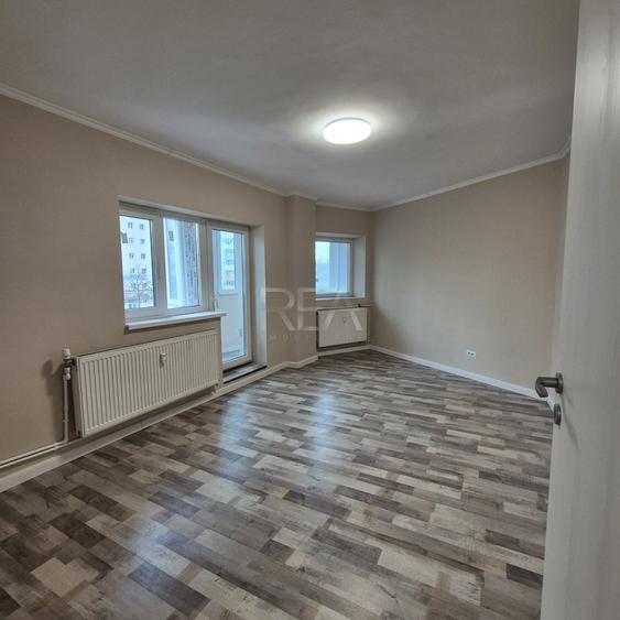 3 camere renovat 2025 - 3 minute Apărătorii Patriei - 1