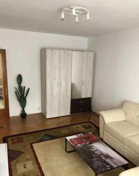 2 camera in zona Torontalului - 4