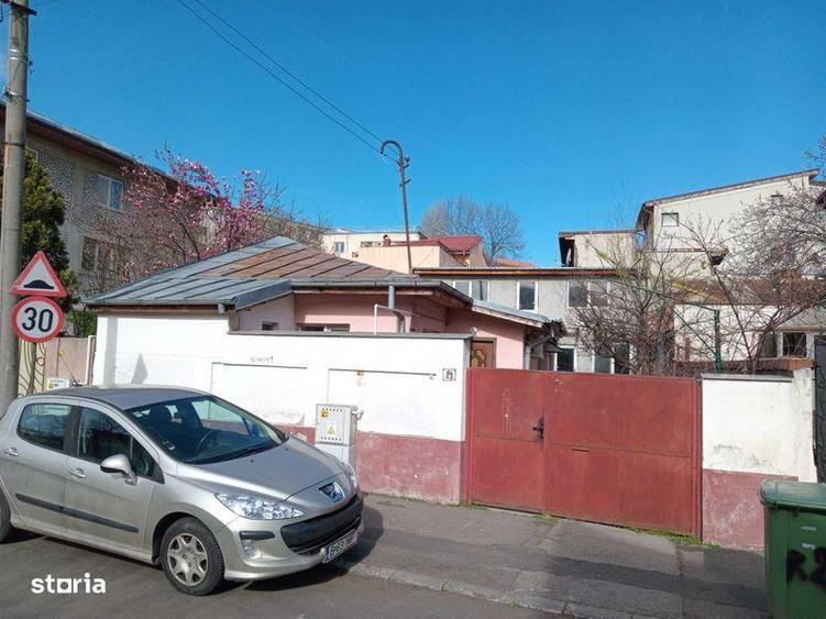 2 case de vanzare in Domenii. 246 mp teren, deschidere 10m - 3