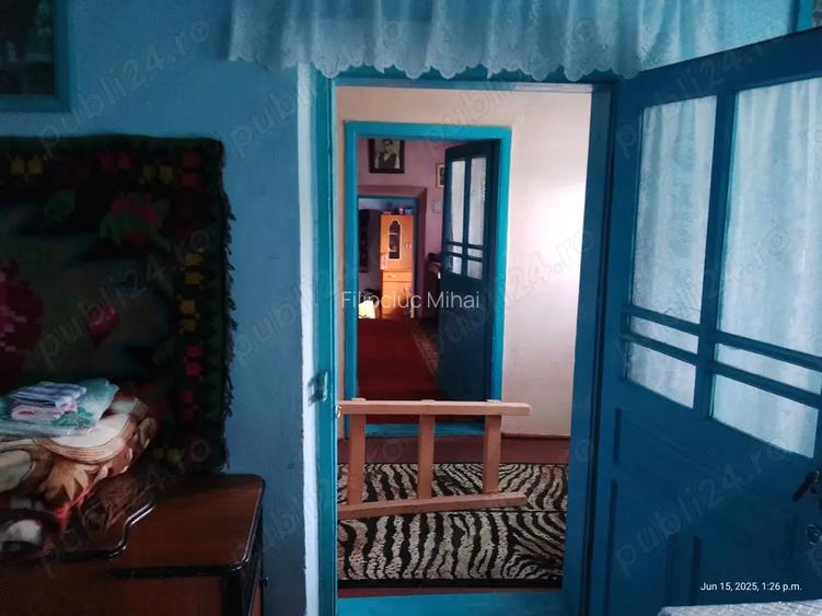 Casa batraneasca la tara