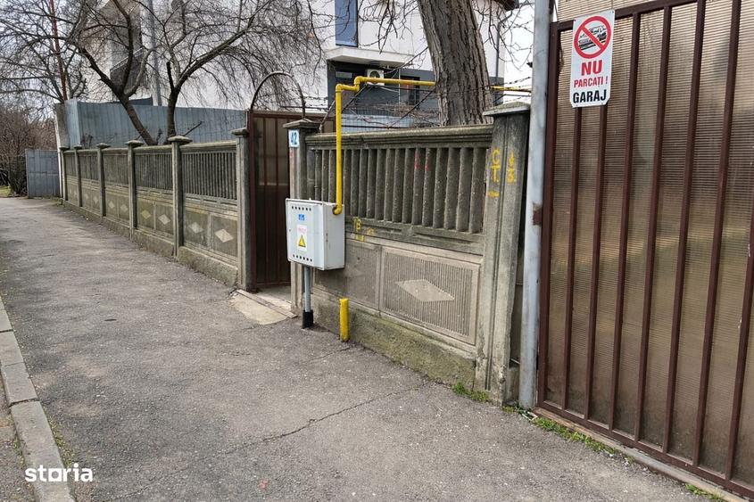 Casa cu 3 camere, curte ?i aer condi?ionat - 8