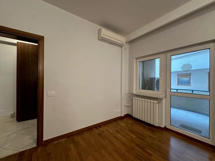Inchiriere Apartament - 4 camere - Rezidential/Notariat- Primaverii - 12