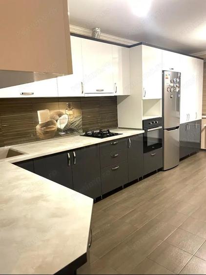 De vanzare apartament cu 3 camere in zona Sagului - 2