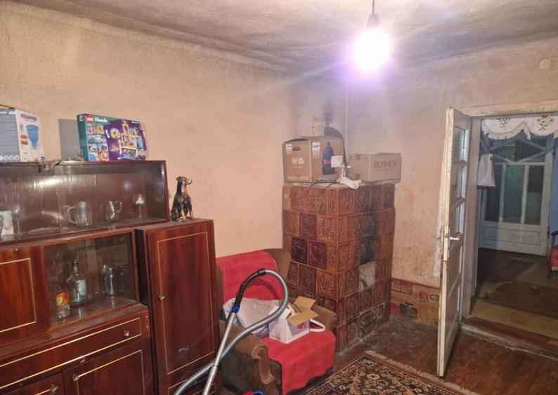 Casa veche cu teren generos sat Mogo?e?ti, com. Satu - 12