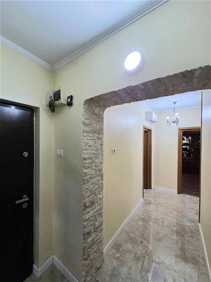 Apartament 4 Camere in Vila, Curte si Intrare Separata, Zona Andrei Saguna - 28
