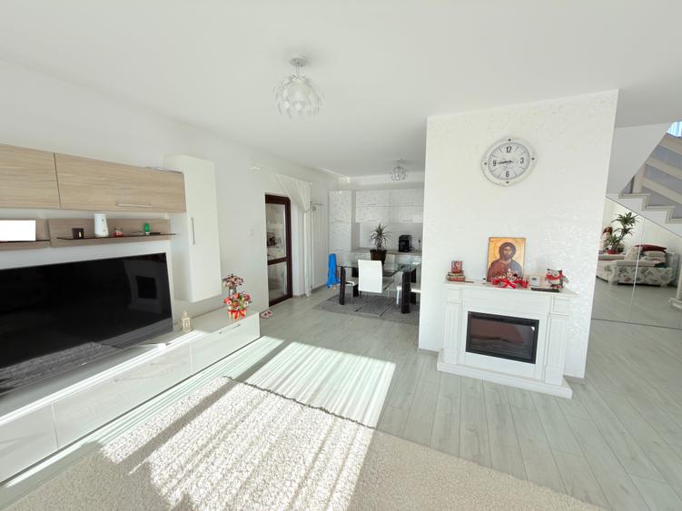 Casa noua cu etaj in zona Bucovina - 10