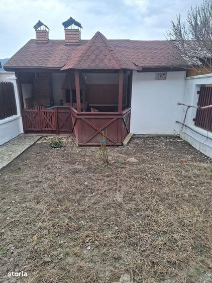 Casa P+etaj in Vladesti - 4