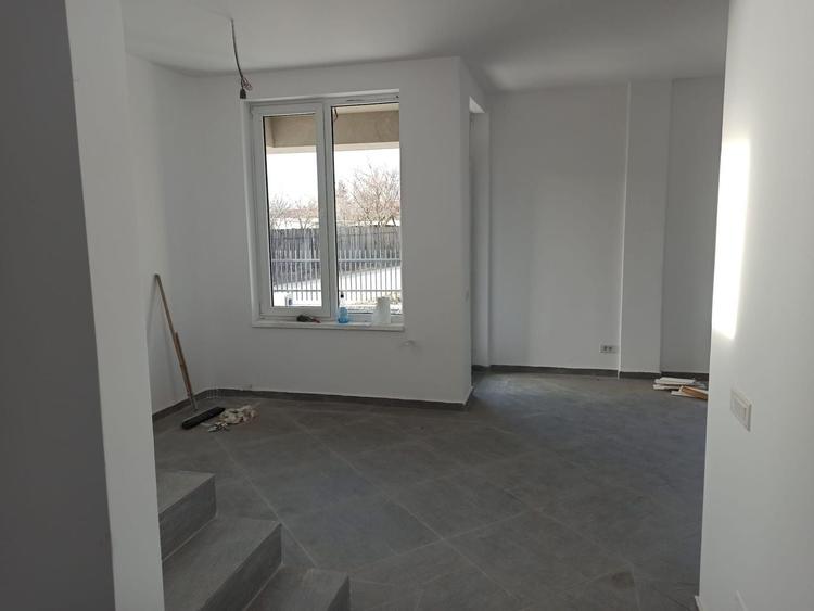 vila gata in duplex/5cam+2bai+150mp curte libera/comBerceni -Ilfov - 41