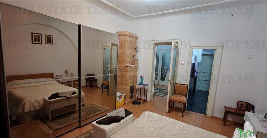Apartament de 3 camere ultracentral, cladire interbelica (so - 12