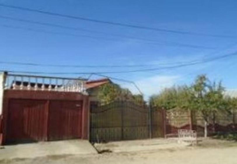 Cota 1/2 din casa si teren Podeni, jud. Arges - ID: R1983482 - 6