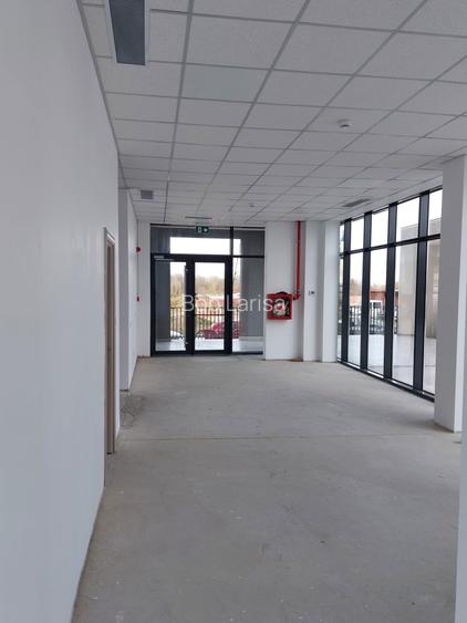 Spațiu comercial, 140 mp în Noua