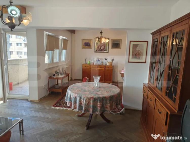 Apartament cu 4 camere, 88 mp, etaj intermediar, pe B-dul Da - 1