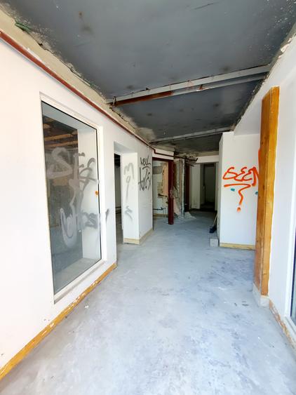 Clădire birouri 1990 ideal clinica - 12