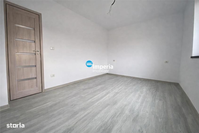 Casa P+M, 82 mp, placa, canalizare, asfalt, Ciurbesti Miroslava - 3