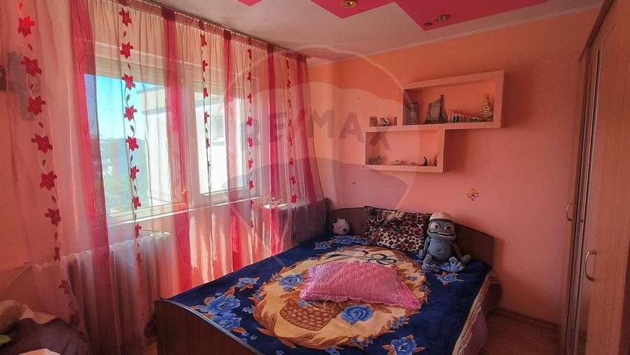 Apartament cu 2 camere de vanzare in zona Micro 39 - 4