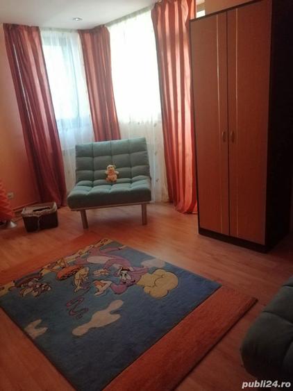 VAND VILA D+P+E+M cu teren 400 mp in zona buna a orasului - 1