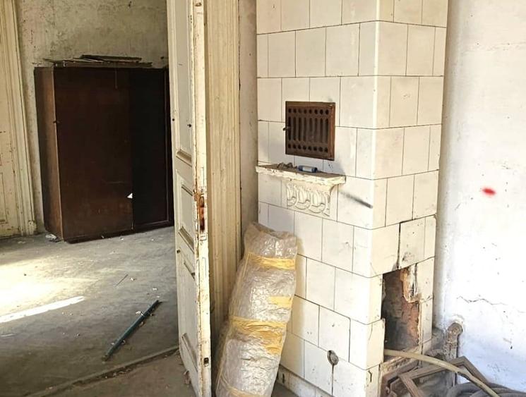 Vanzare casa si teren 550 mp zona centrala - 5