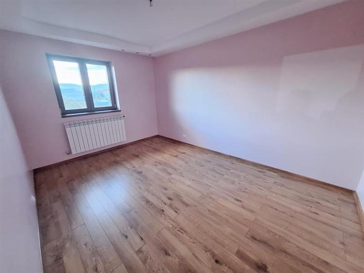 Casa P+1+M, 6 camere, garaj, beci, Nicoale Balcescu - 23