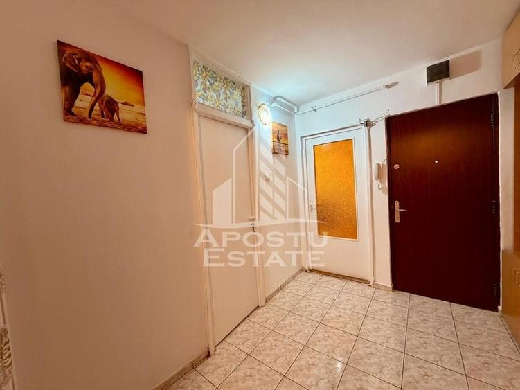 Apartament cu 2 camere, finisat modern, zona Soarelui - 10