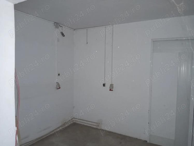 Vand imobil parter + etaj in Tecuci zona Garii de Sud. - 6