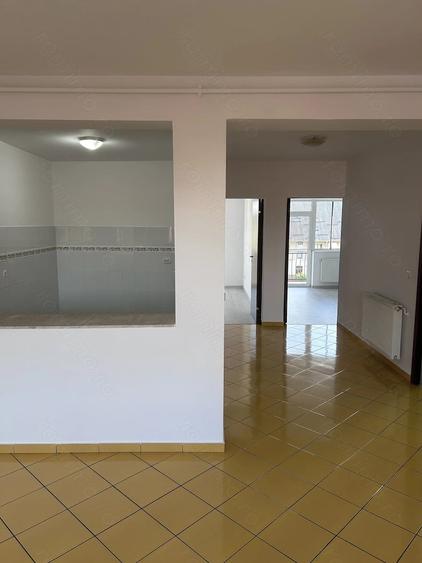 Vand apartament cu 3 camere - 9