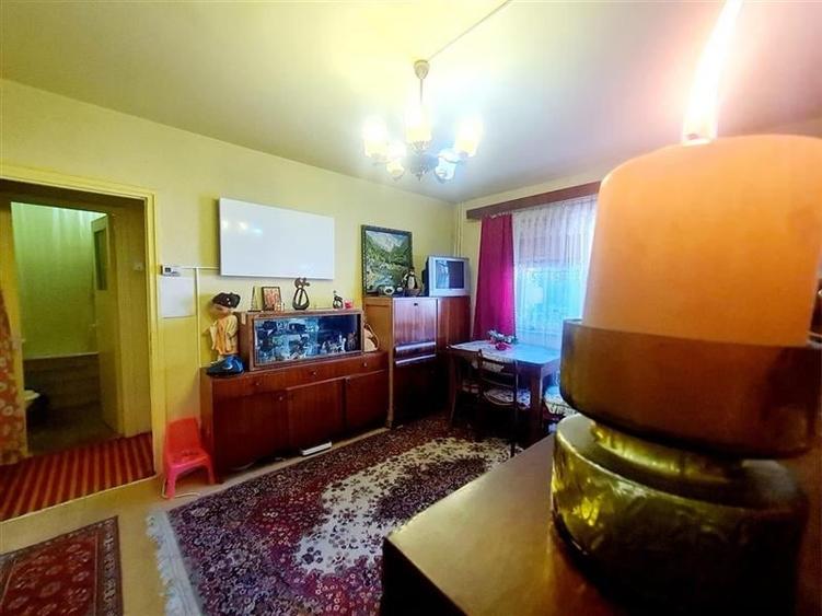 3D! In proximitatea Pietei Tractorul, 2 camere, etaj intermediar, infrastructura - 13