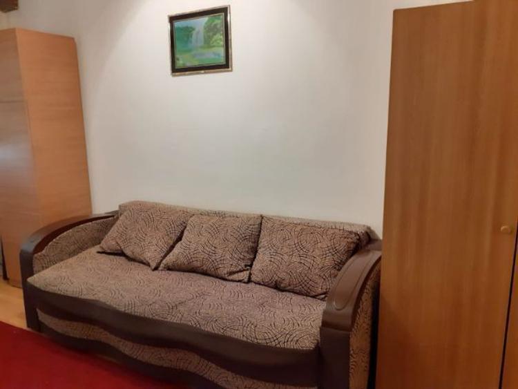 Proprietar, ofer spre închiriere garsoniera - 1