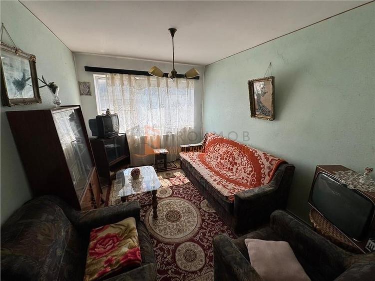 Apartament 3 camere confort 1 decomandat  Zona Spiru Haret - 4