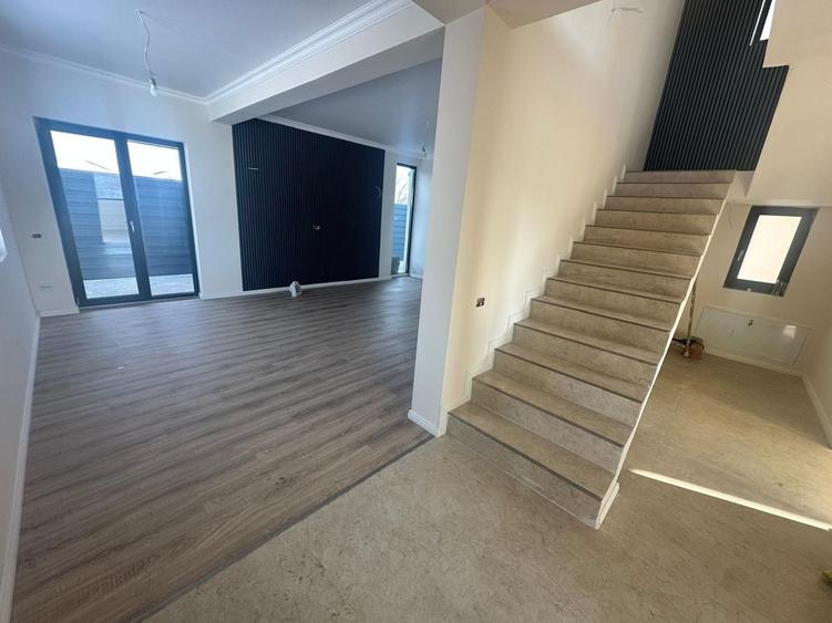 CASA INDIVIDUALA BRAGADIRU, 5 CAMERE, TOATE UTILITATILE, COMISION 0% - 6