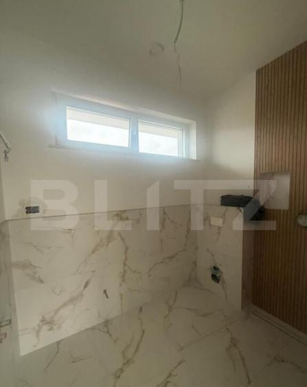 Casa superba, 5 camere, 126 mp, 6 ari teren, zona Patrauti - 1