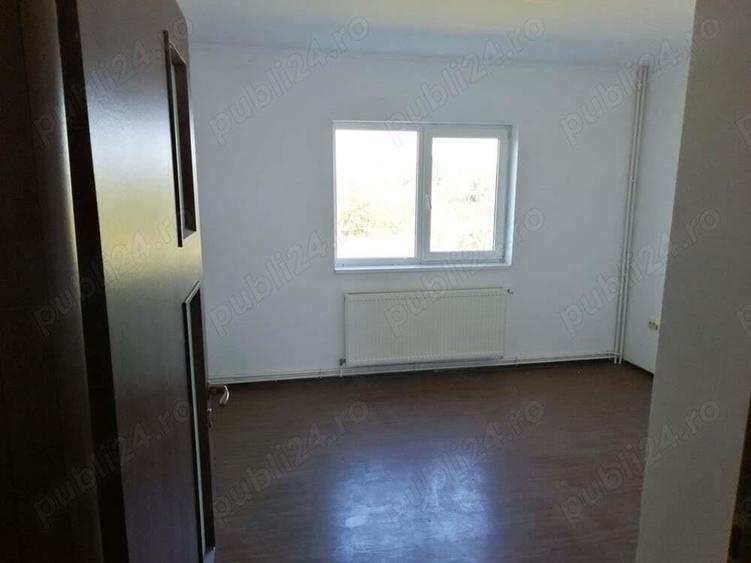 Cornetu, Ilfov, vila p+1+m(210mp),2008, 6camere,curte 250mp,100 000e. - 1