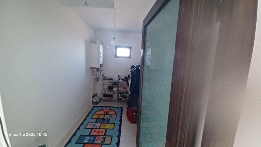 Spatiu comercial si Vila P+1 de vanzare in Comuna Cosereni, jud.Ialomita, 50 km de Bucuresti - 2