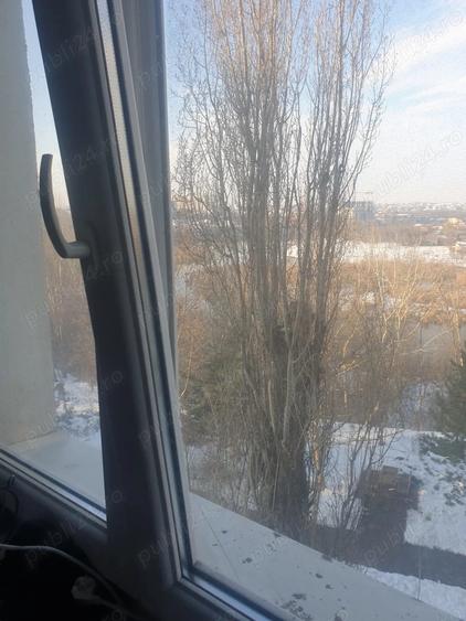 Proprietar: Garsoniera cu vedere la lac, vis-a-vis de Spitalul Pantelimon, Sector 2 - 8