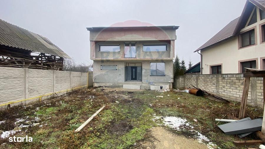 Casa / Vila cu 4 camere de vanzare, Nucet, Dambovita. - 9