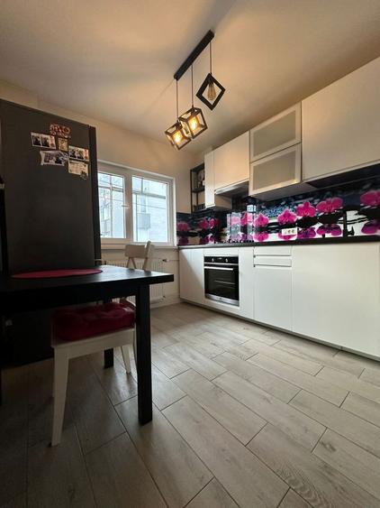 Vanzare apartament 2 camere - 5