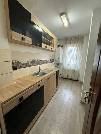 2 Camere Decomandate – Etaj 1 – Zona Narcisa - 1