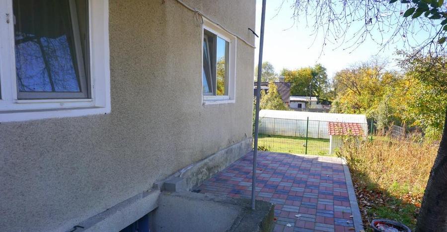 BUDESTI - CASA LANGA ORAS, TEREN 935 MP - 14