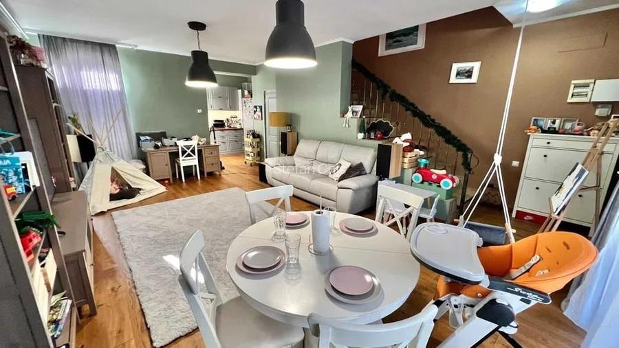 Apartament 3 camere tip duplex - zona Sisesti - Vatra Noua Apartament 3 camere tip duplex - zona Sisesti - Vatra Noua