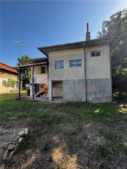 Casa tip parter 4 camere  zona Unguriu judet Buzau - 1