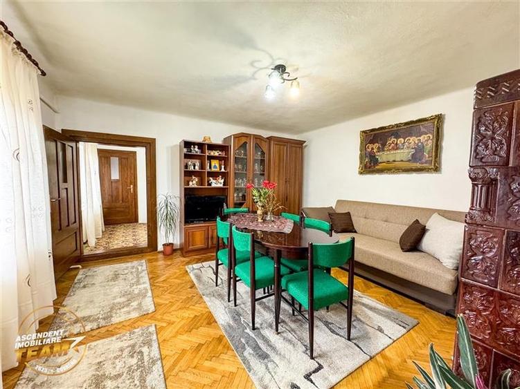 Ansamblu:doua case+anexe+domeniu de 10.101mp, Intorsura Buzaului,Covasna: FILM& - 2