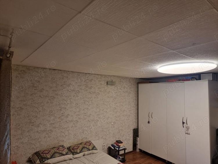 Casu?a cu teren , Ciolpani - Piscu - 2