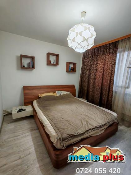 De vânzare – Apartament 3 camere decomandat, Micro 20 (Dunărea) - 6