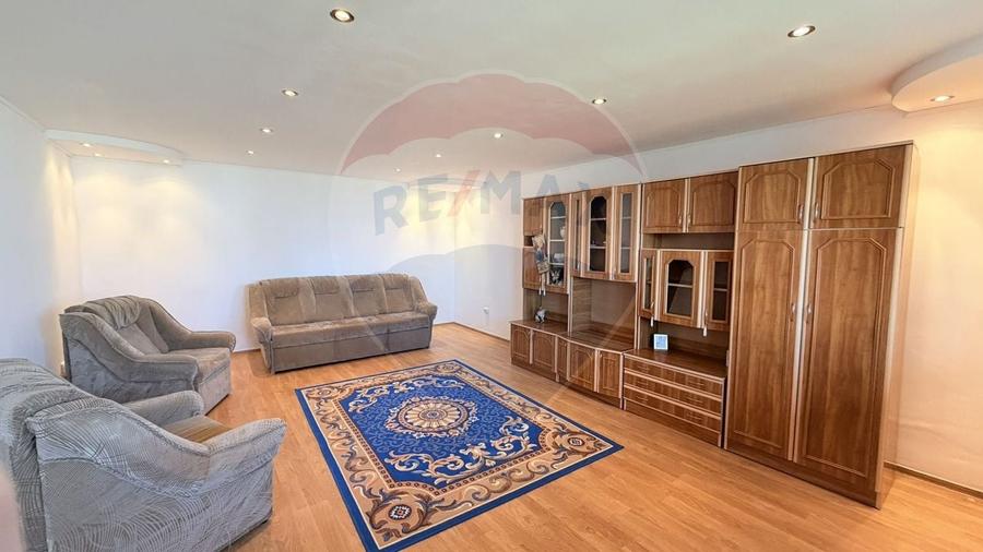 Casă cu 4 camere de vânzare Nămoloasa I Galati - 3